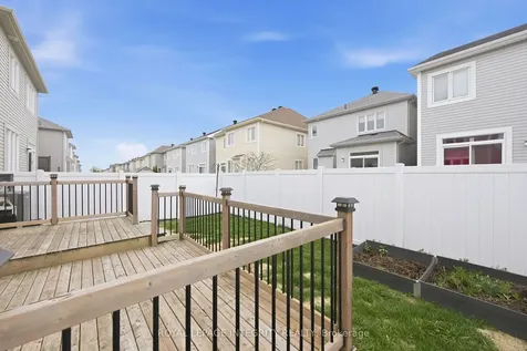 322 Autumnfield Street Kanata ON K2M 0J4