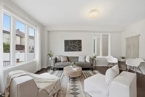 322 Autumnfield Street Kanata ON K2M 0J4