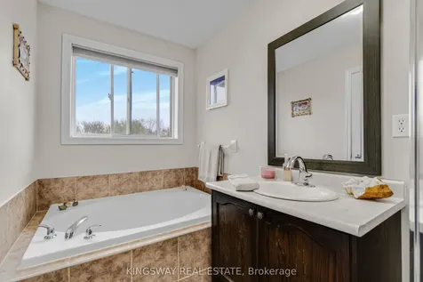243 Southbrook Drive Hamilton ON L0R 1C0