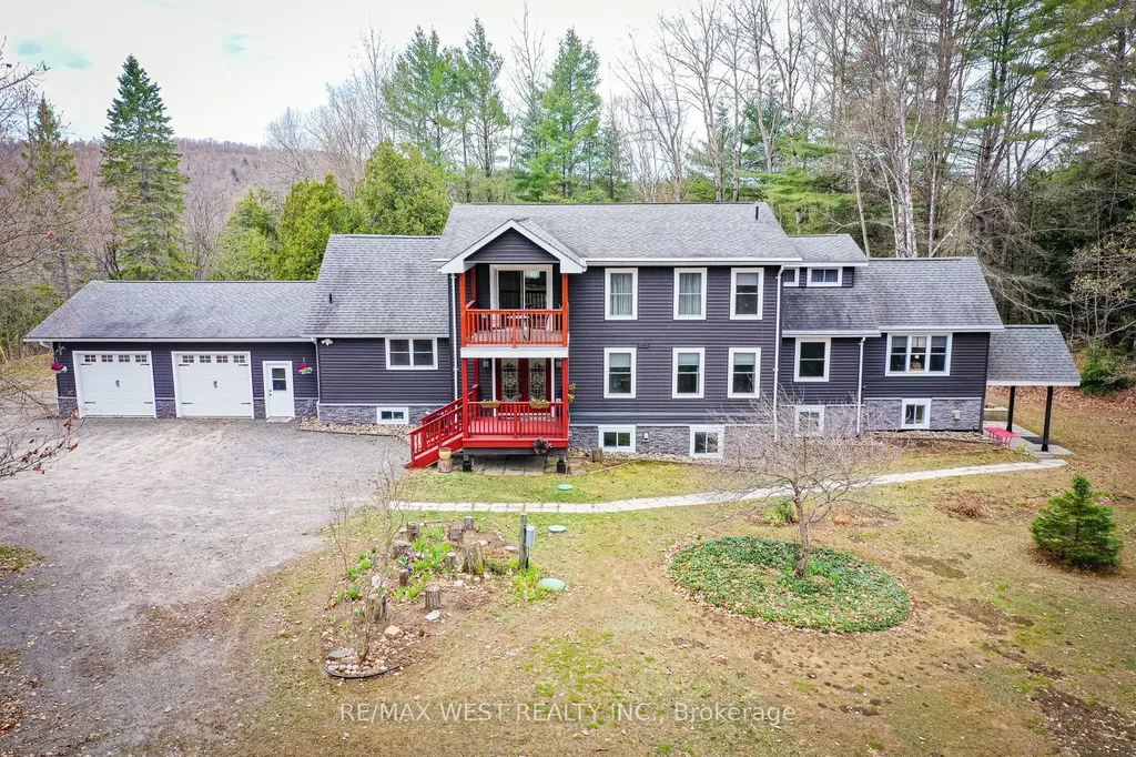 4945 Muskoka 117 Road Lake Of Bays ON P0A 1E0
