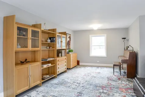 4945 Muskoka 117 Road Lake Of Bays ON P0A 1E0
