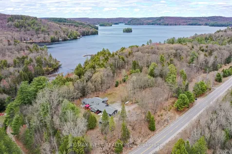 4945 Muskoka 117 Road Lake Of Bays ON P0A 1E0