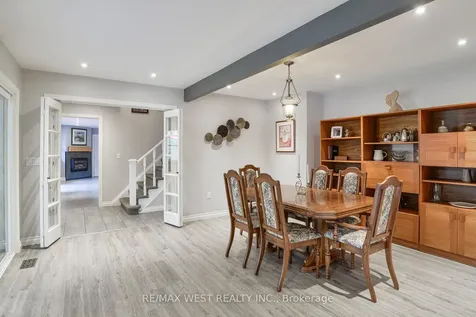 4945 Muskoka 117 Road Lake Of Bays ON P0A 1E0