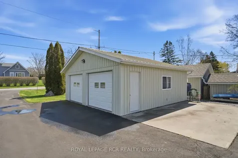 130 Ould Drive Prince Edward County ON K0K 1T0