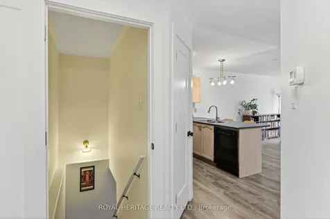 26 Stonebridge Court Peterborough ON K9K 2N5