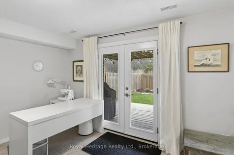 26 Stonebridge Court Peterborough ON K9K 2N5