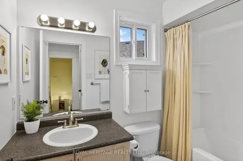 26 Stonebridge Court Peterborough ON K9K 2N5