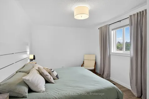 26 Stonebridge Court Peterborough ON K9K 2N5