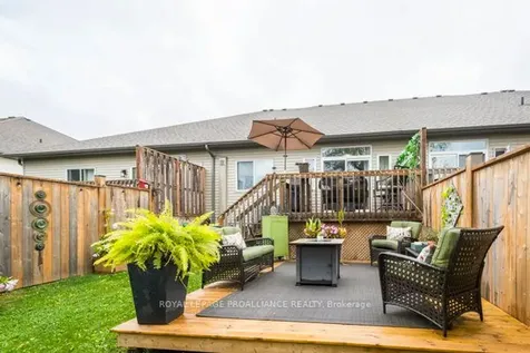 23 Ledgerock Court Quinte West ON K8R 0A1