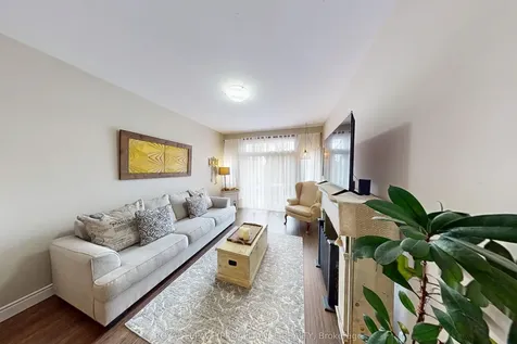 23 Ledgerock Court Quinte West ON K8R 0A1