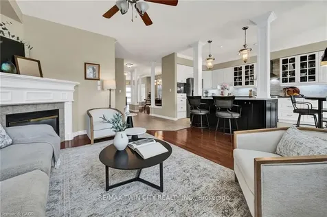 835 Brandenburg Boulevard Waterloo ON N2T 2X3