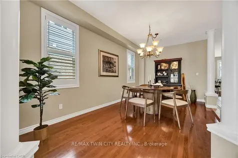 835 Brandenburg Boulevard Waterloo ON N2T 2X3