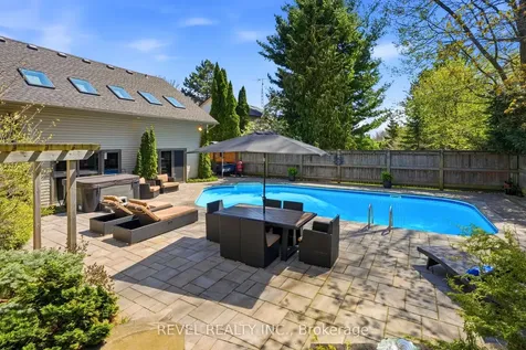 63 Millbridge Crescent Pelham ON L0S 1E1