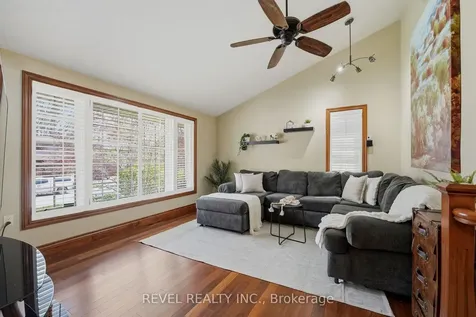 63 Millbridge Crescent Pelham ON L0S 1E1