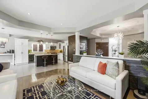 64 Onyx Court Hamilton ON L8W 4A3