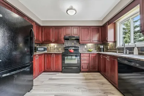 1941 Ottawa Street S Kitchener ON N2E 0C2