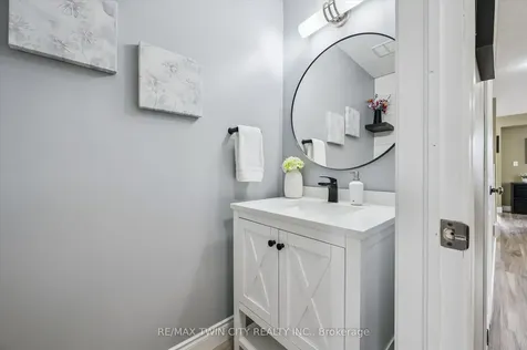 1941 Ottawa Street S Kitchener ON N2E 0C2