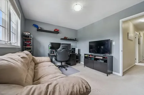 1941 Ottawa Street S Kitchener ON N2E 0C2