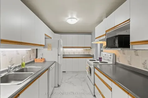 26 Tara Crescent Thorold ON L2V 4M1