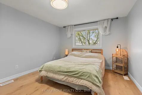 26 Tara Crescent Thorold ON L2V 4M1