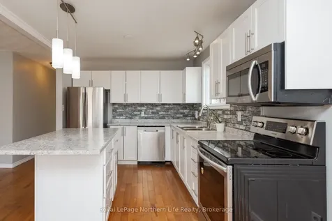 57 Nancy Drive North Bay ON P1B 9M1