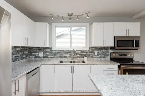 57 Nancy Drive North Bay ON P1B 9M1