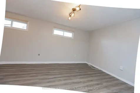 57 Nancy Drive North Bay ON P1B 9M1