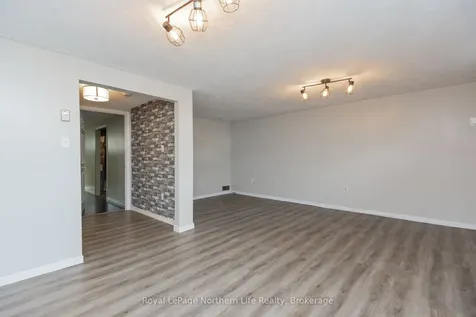 57 Nancy Drive North Bay ON P1B 9M1