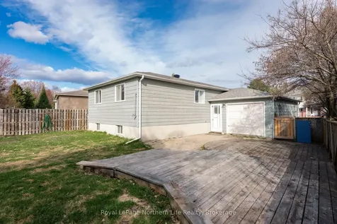 57 Nancy Drive North Bay ON P1B 9M1