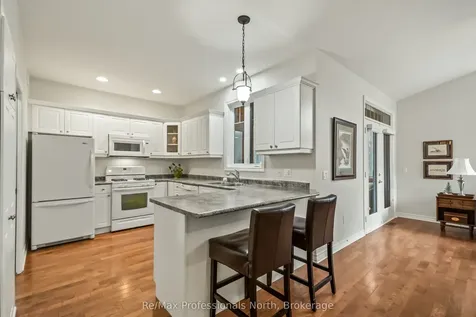 117 Hedgewood Lane Gravenhurst ON P1P 1Z4
