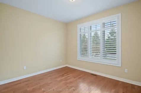 117 Hedgewood Lane Gravenhurst ON P1P 1Z4