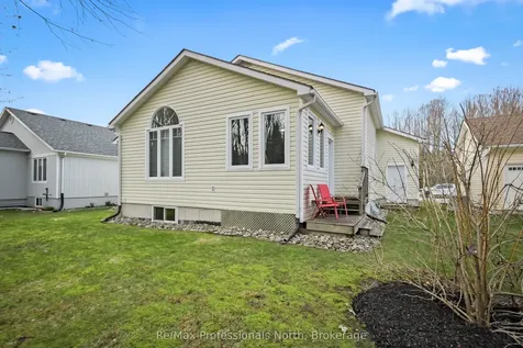 117 Hedgewood Lane Gravenhurst ON P1P 1Z4