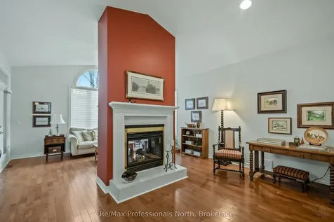 117 Hedgewood Lane Gravenhurst ON P1P 1Z4