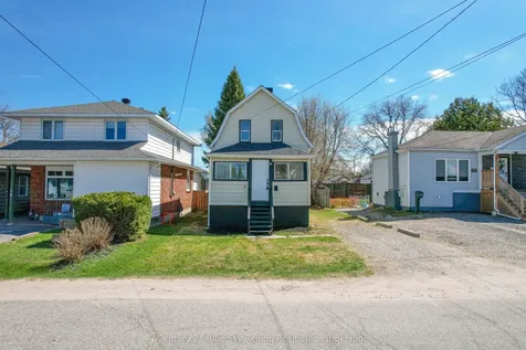 18 Pollard Avenue North Bay ON P1A 1Z5