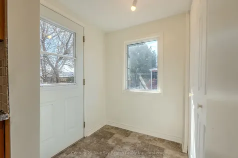 18 Pollard Avenue North Bay ON P1A 1Z5