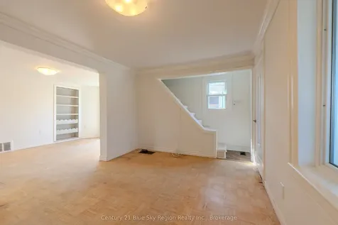 18 Pollard Avenue North Bay ON P1A 1Z5