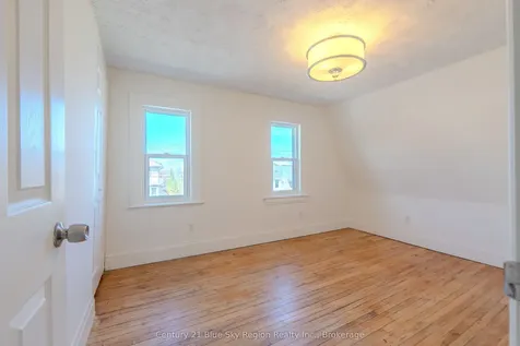 18 Pollard Avenue North Bay ON P1A 1Z5