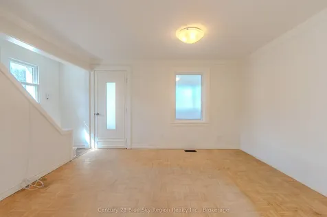 18 Pollard Avenue North Bay ON P1A 1Z5