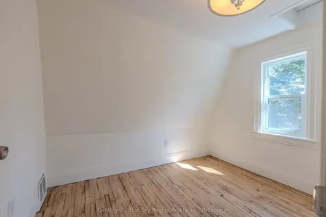 18 Pollard Avenue North Bay ON P1A 1Z5