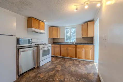 18 Pollard Avenue North Bay ON P1A 1Z5
