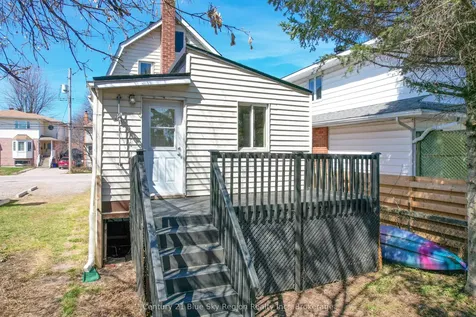 18 Pollard Avenue North Bay ON P1A 1Z5