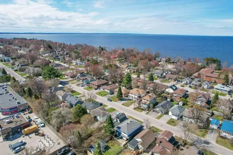 18 Pollard Avenue North Bay ON P1A 1Z5