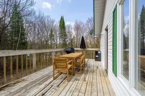 1895 Lone Pine Drive Huntsville ON P0B 1L0