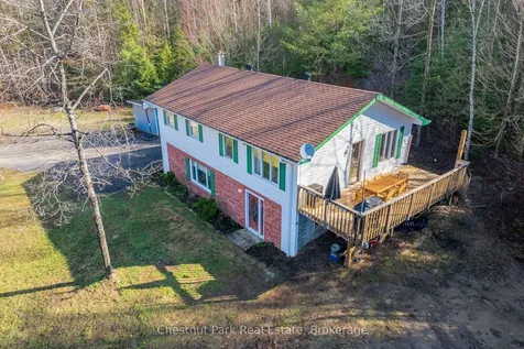 1895 Lone Pine Drive Huntsville ON P0B 1L0