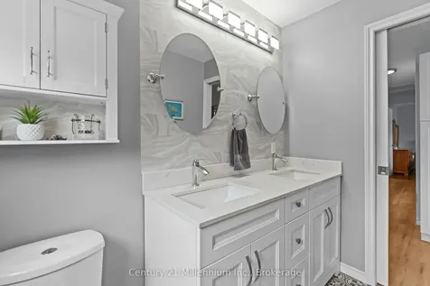 871 16th Street W Georgian Bluffs ON N4K 6V5