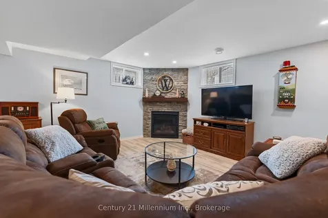 871 16th Street W Georgian Bluffs ON N4K 6V5