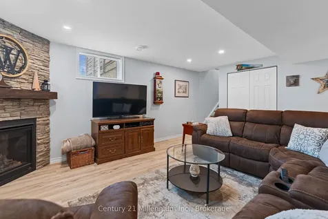 871 16th Street W Georgian Bluffs ON N4K 6V5