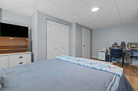 871 16th Street W Georgian Bluffs ON N4K 6V5