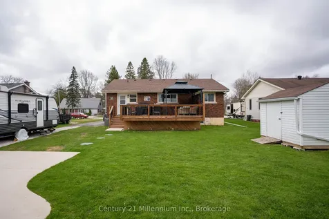 871 16th Street W Georgian Bluffs ON N4K 6V5