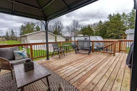 871 16th Street W Georgian Bluffs ON N4K 6V5